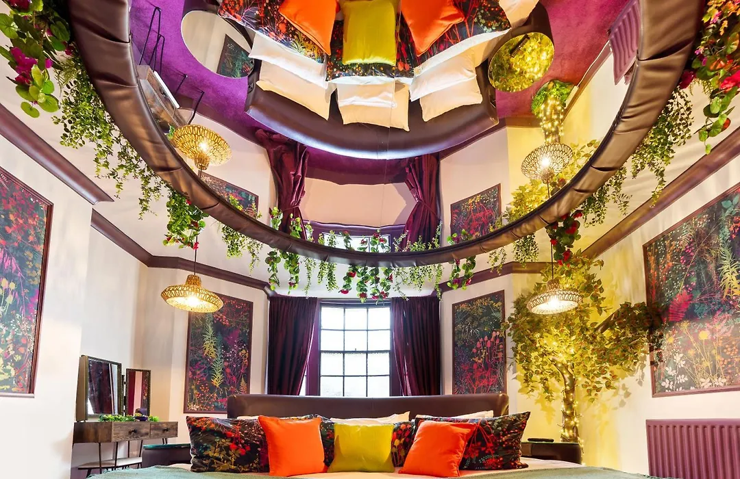 Hotel Pelirocco-1