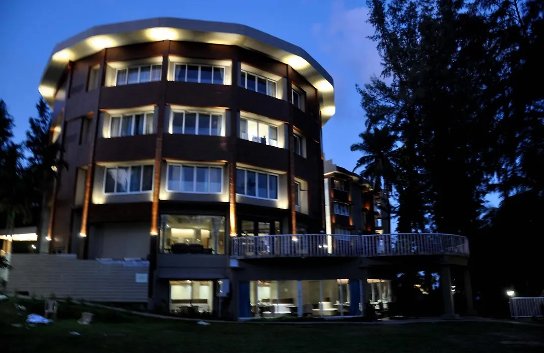 Sinclairs Bayview-1