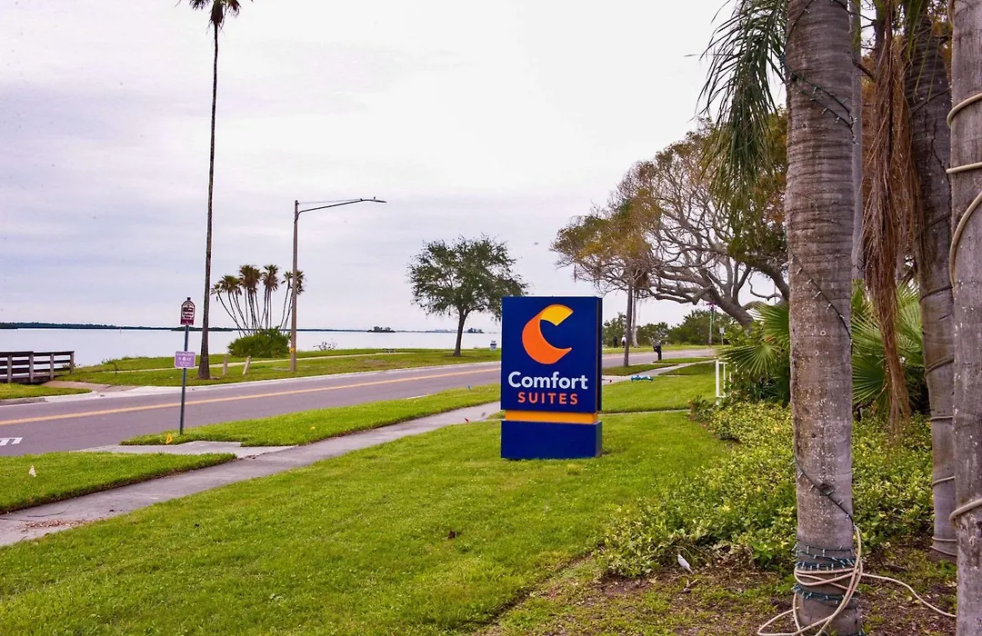 Comfort Suites Clearwater - Dunedin-1