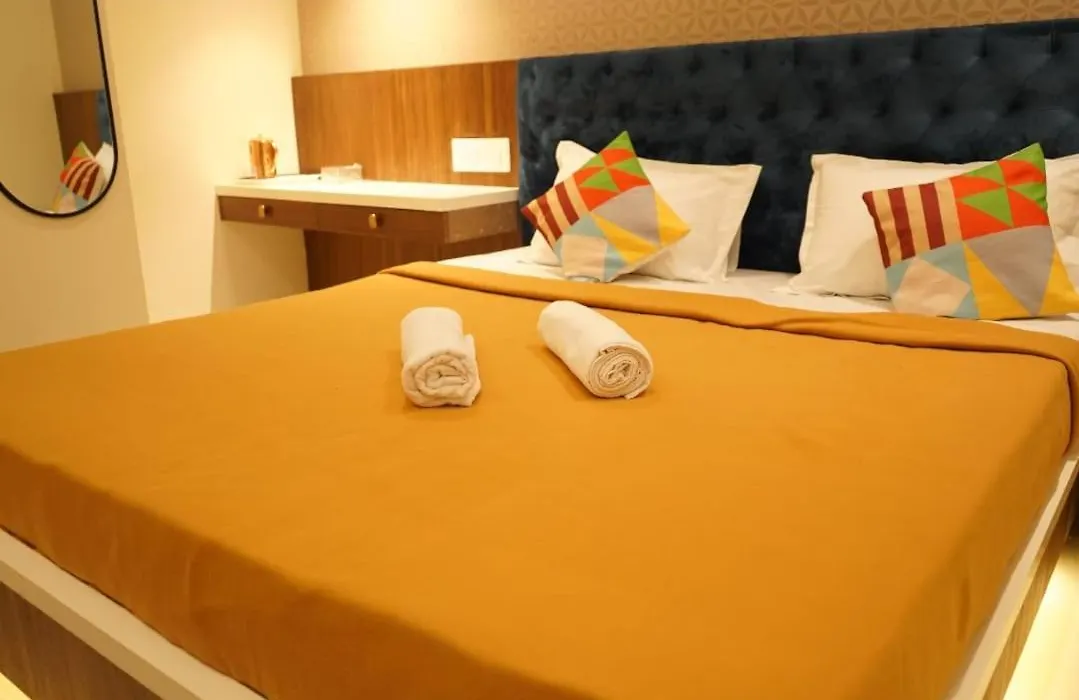 Hotel Elegance-1