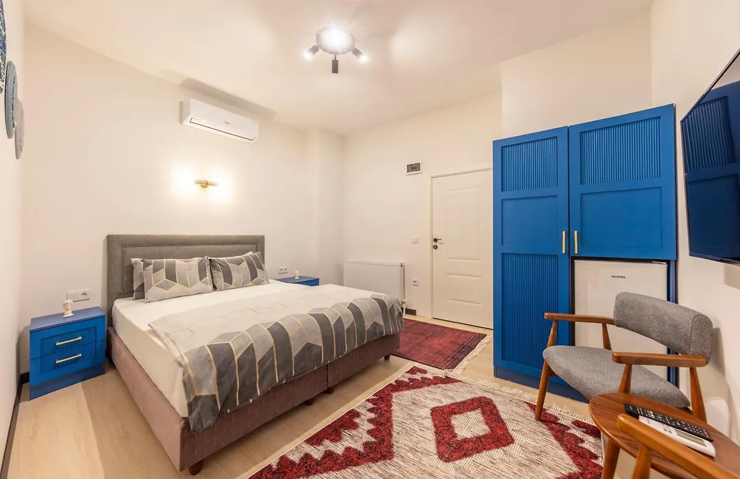 Hexa Suites Hotel-1