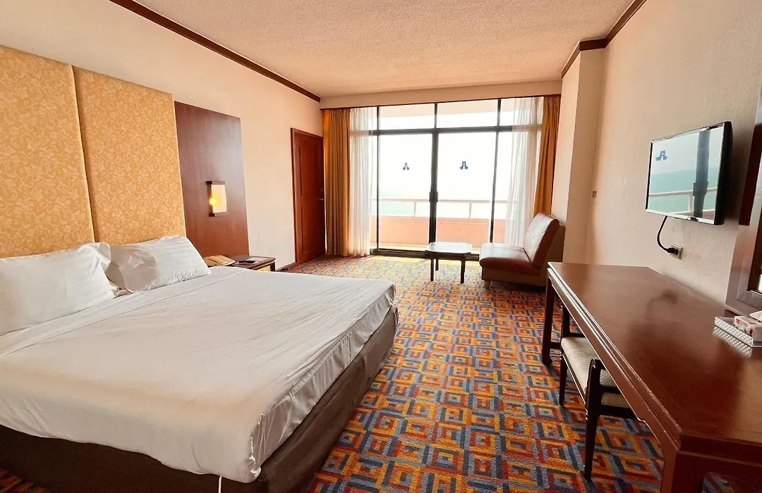 Ambassador City Jomtien Ocean Wing - Sha Plus-1