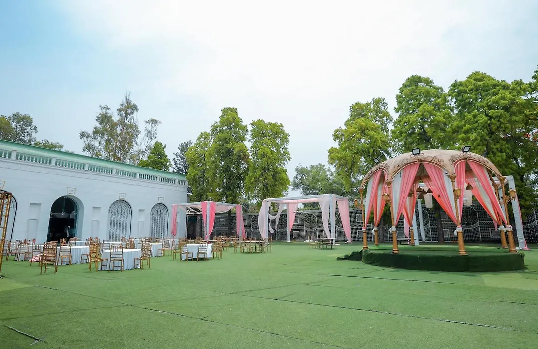 Bel-La Monde Hotel Chhattarpur South Delhi-1