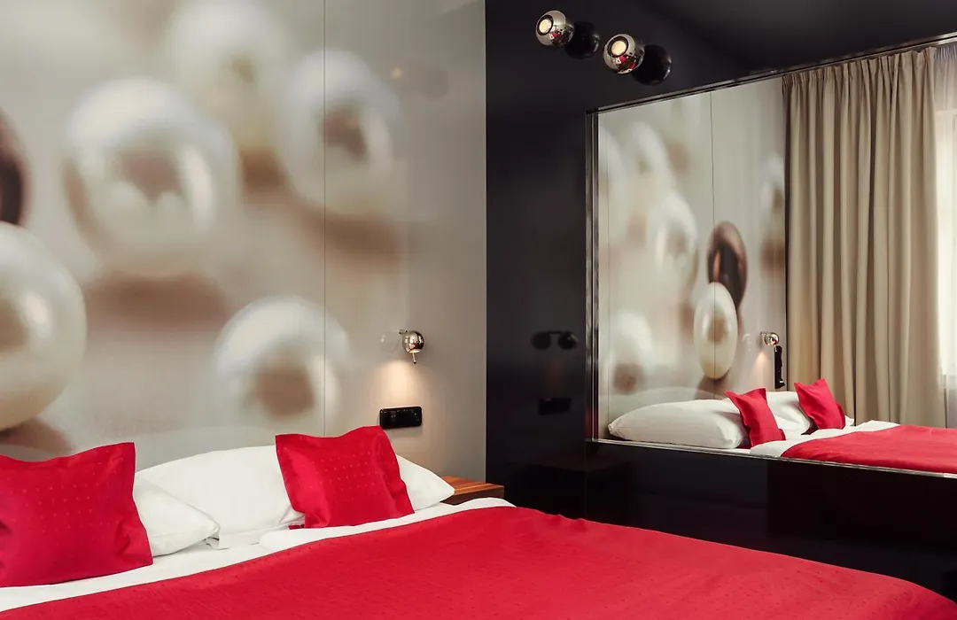 Perla Hotel-1