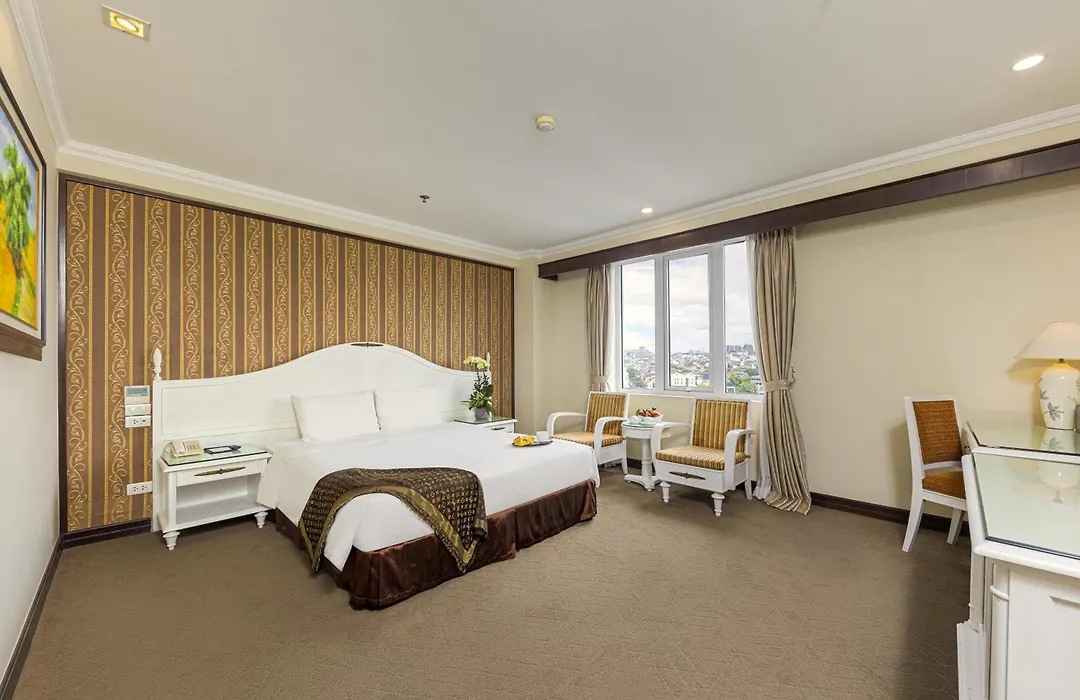 Chalcedony Grand Hotel-1