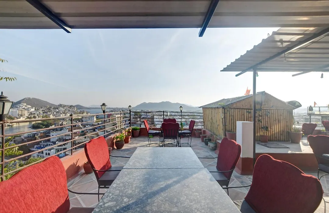 Hotel Girnar Villa-1