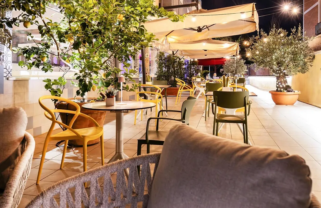 Adesso Hotel-1