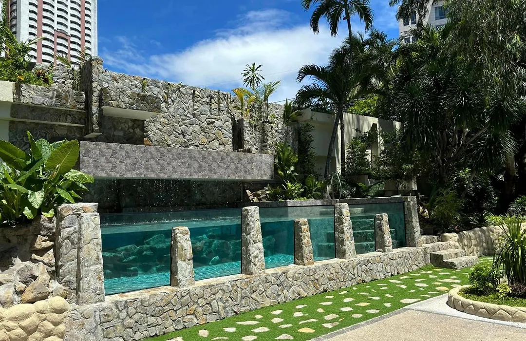 Century Park Hotel-1