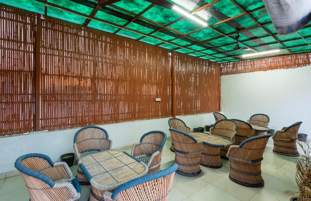 Hotel Royal Inn Igi-1