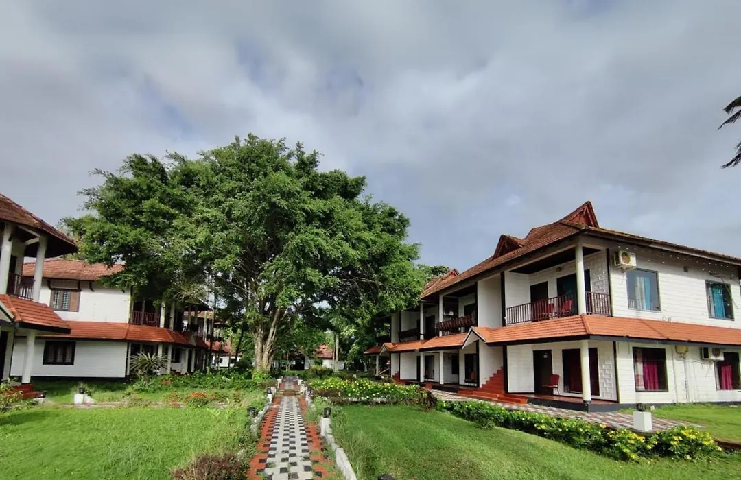 Goldfield Club & Lake Resort, Kumarakom-1