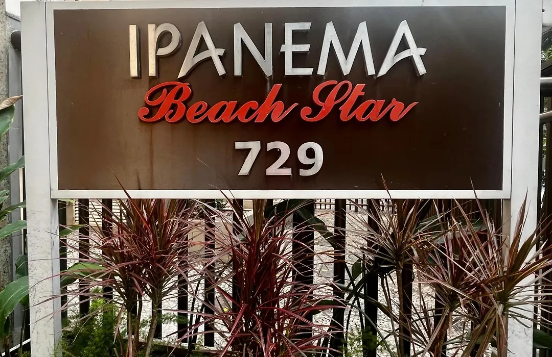 Flat Ipanema Beach Star-1