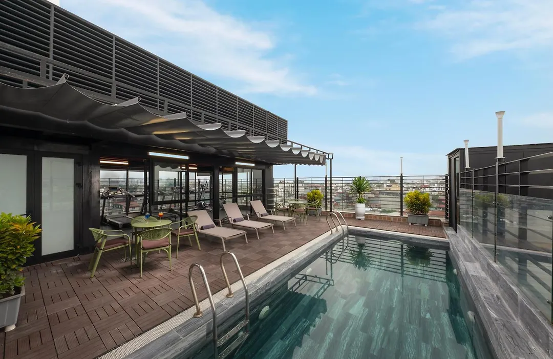 Sq Hang Gai Hotel & Spa-1