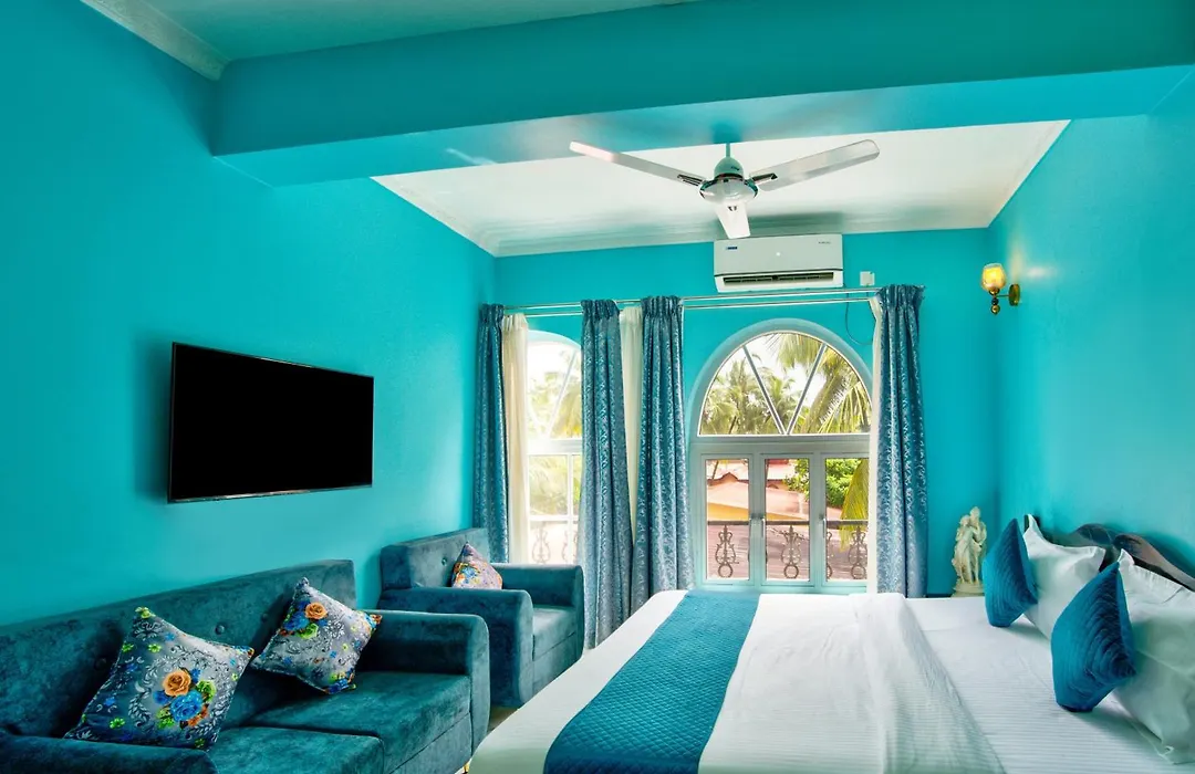 Candolim Beach White Residency-1