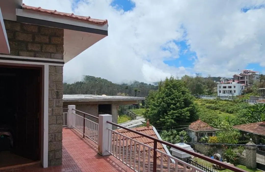 Lakshmi Illam Guesthouse For Families Only-1