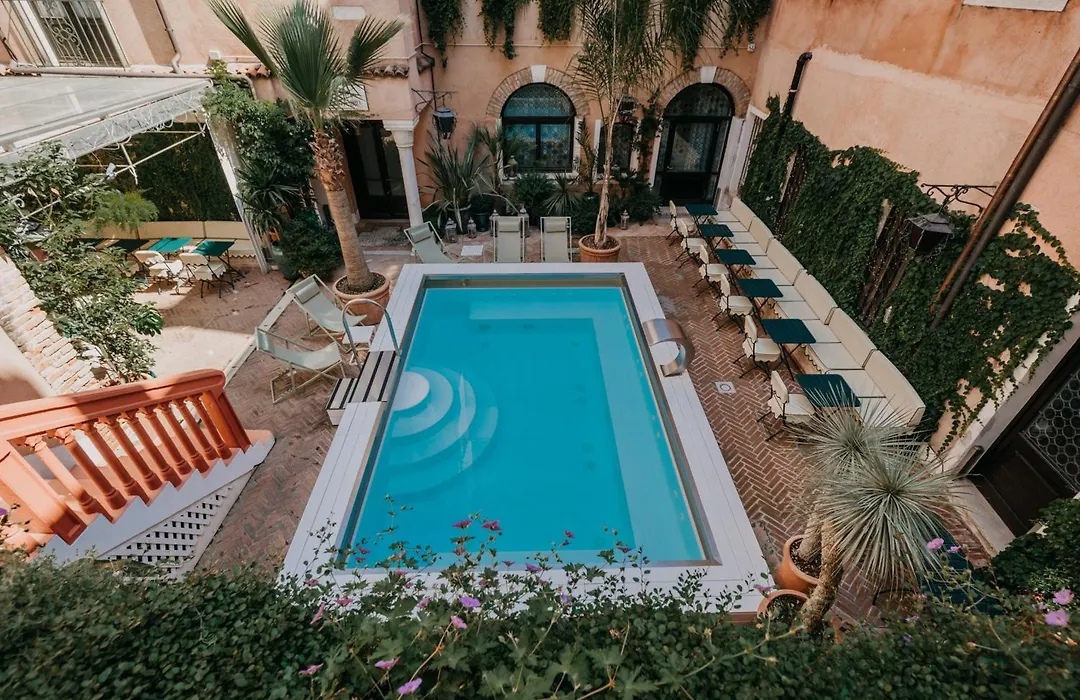 Hotel Giorgione-1