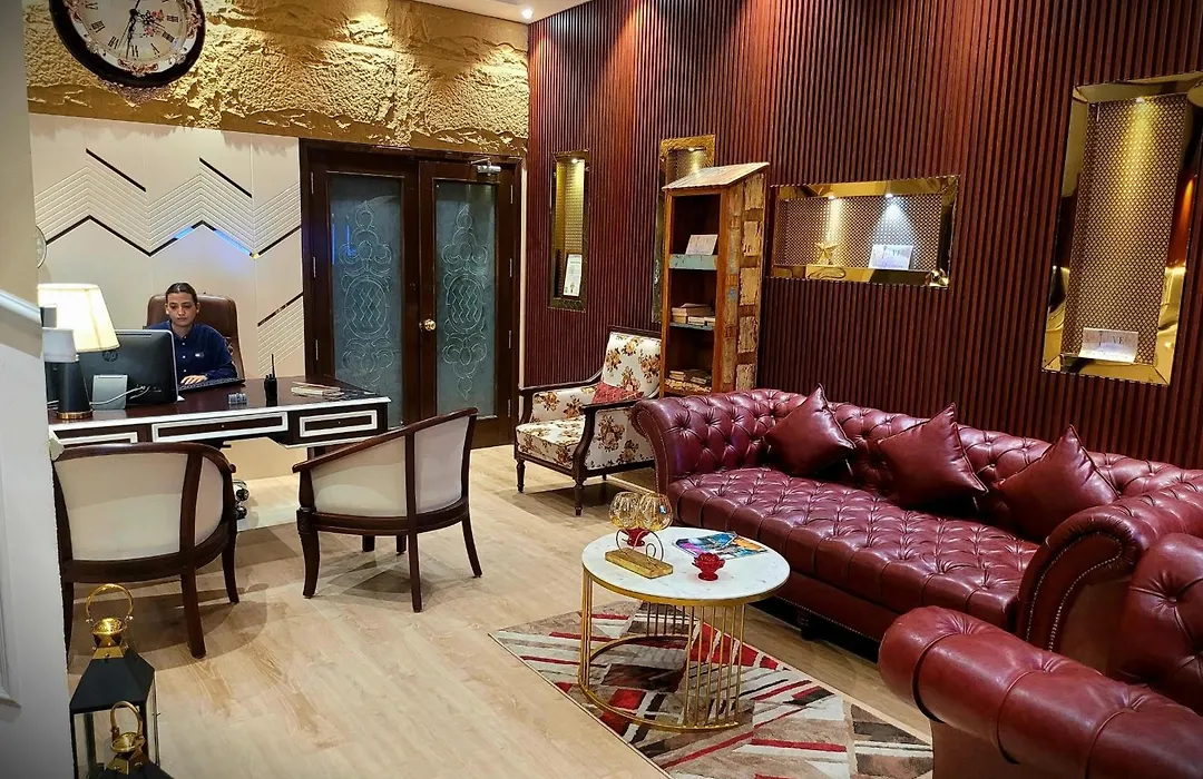 Victorian Elegance Luxury Stays-1