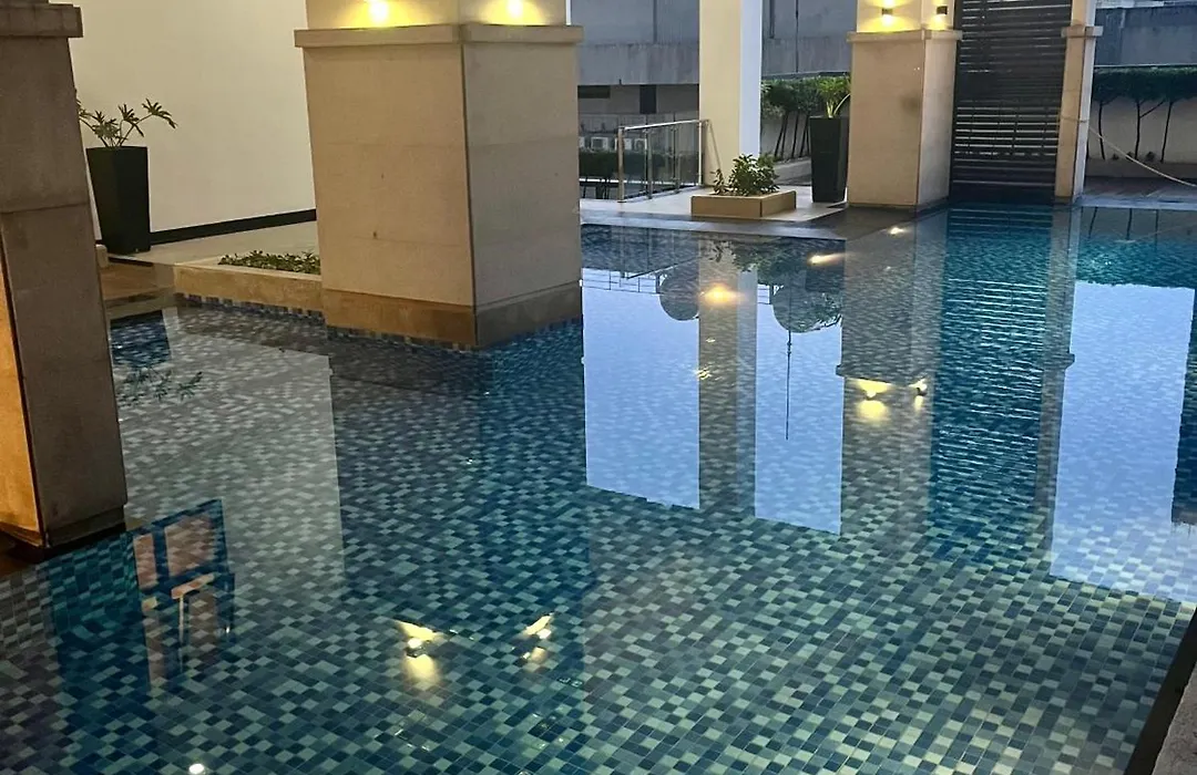 Greenbelt Hamilton Tower 1 - By Es Elite Suites-1