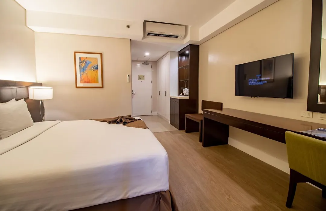 Harolds Hotel Cebu-1