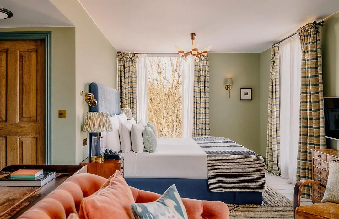 Redchurch Townhouse-1