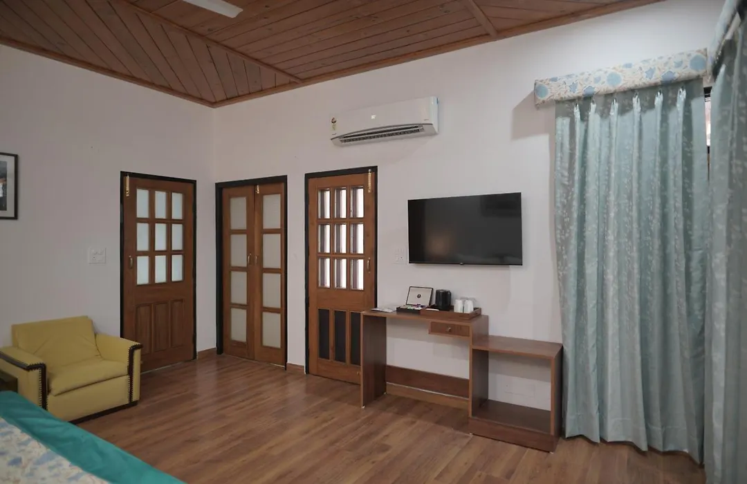 Amritara Kasauli Kollections-1