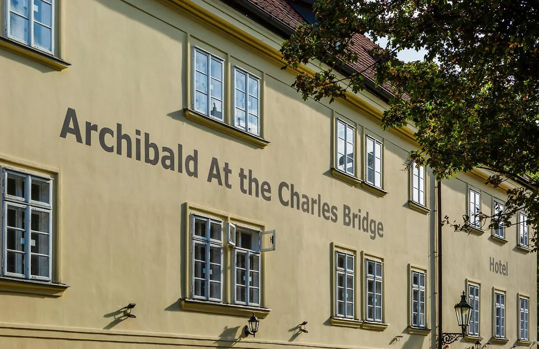 Archibald At The Charles Bridge-1