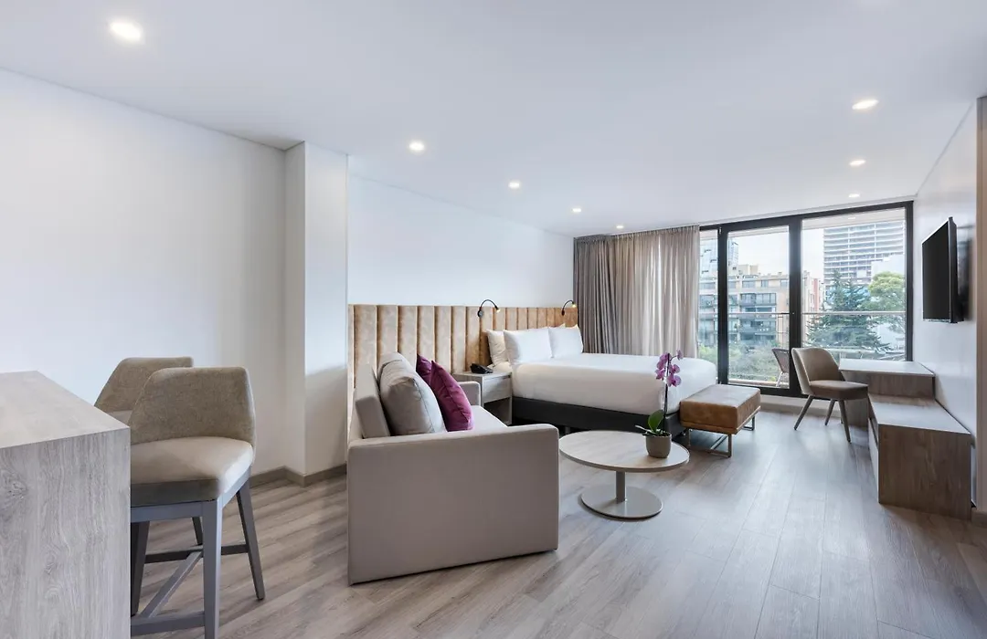 Jazz Apartments Luxury Suites-1