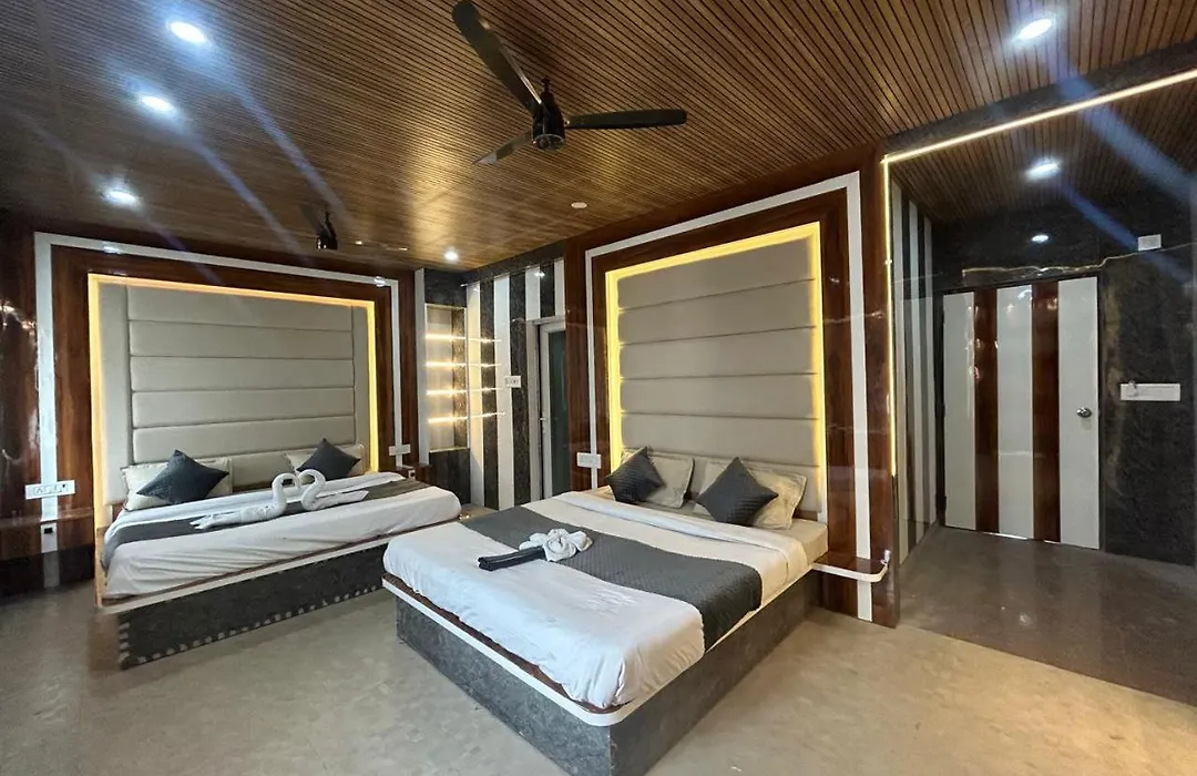 Hotel Dev Ganga-1