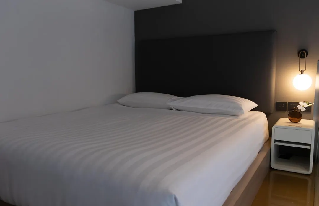 Studio M Hotel Singapore-1