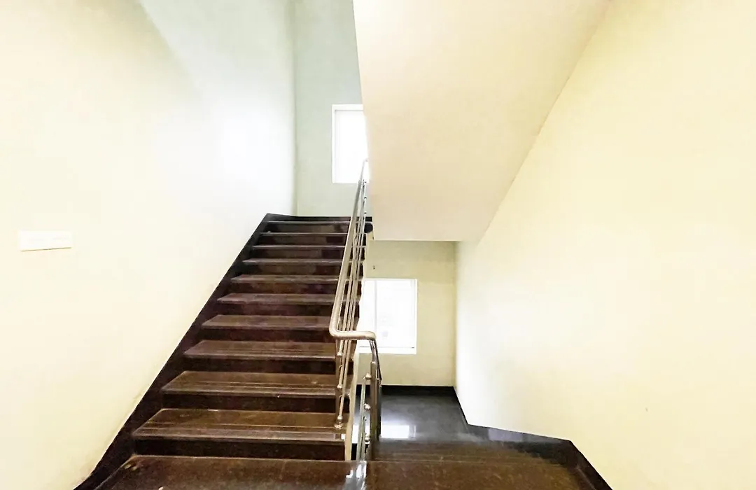 Hotel R- R Near Sea-Beach-&-Temple, Rooms With Balcony, & Wifi-Lift-Restaurant ,Fully-Air-Conditioned Hotel With Upi And Card Payment Facility-1