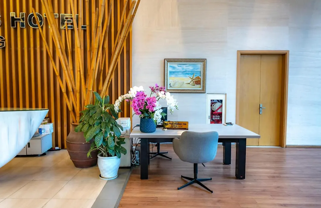 Hotel Sky Seven Inn Near New Delhi Airport-1