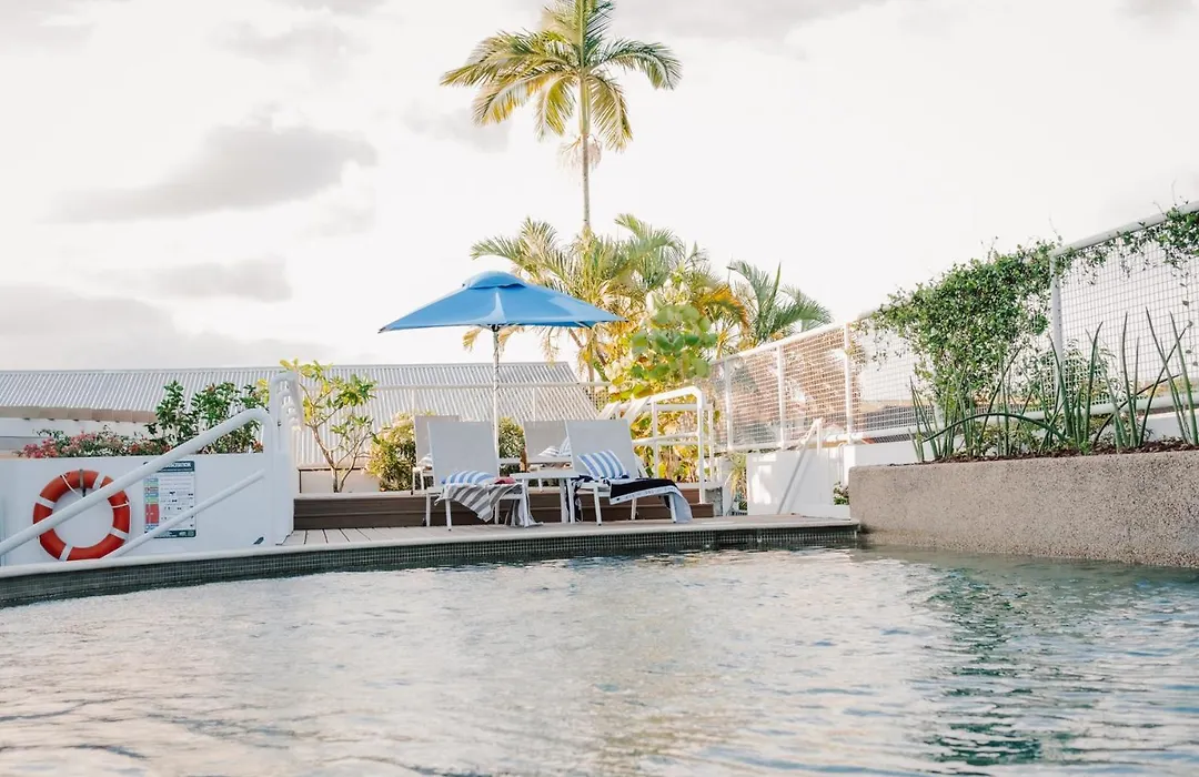 Alivio Hotel Cairns-1