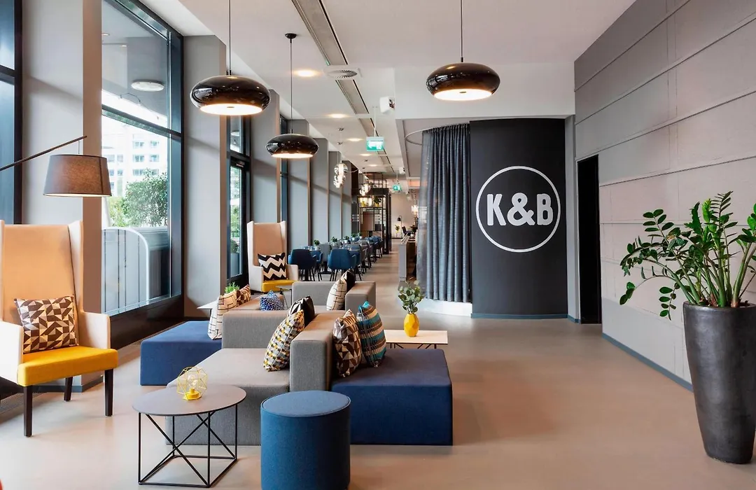 Courtyard By Marriott Zurich North-1