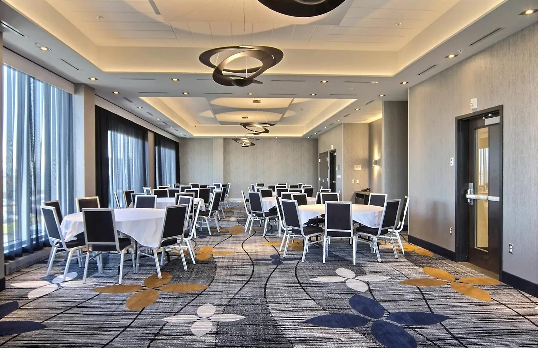 Courtyard By Marriott Quebec City-1