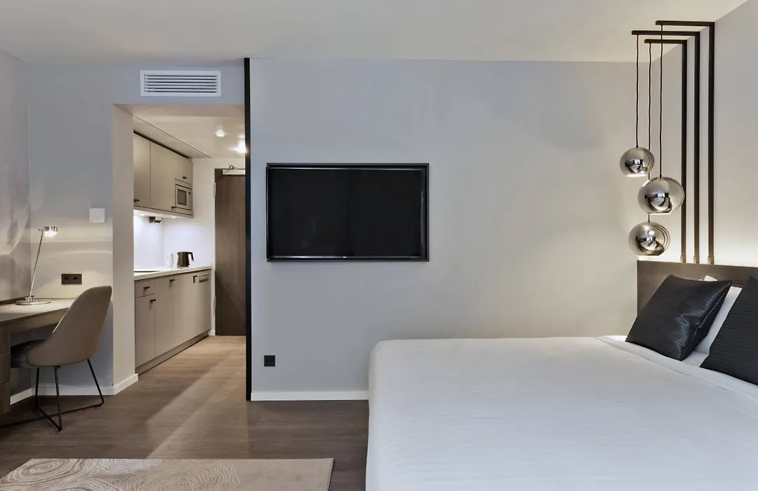 Residence Inn By Marriott Frankfurt City Center-1