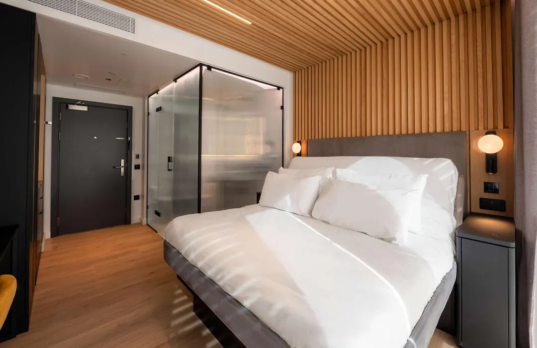 Yotelpad London Stratford-1