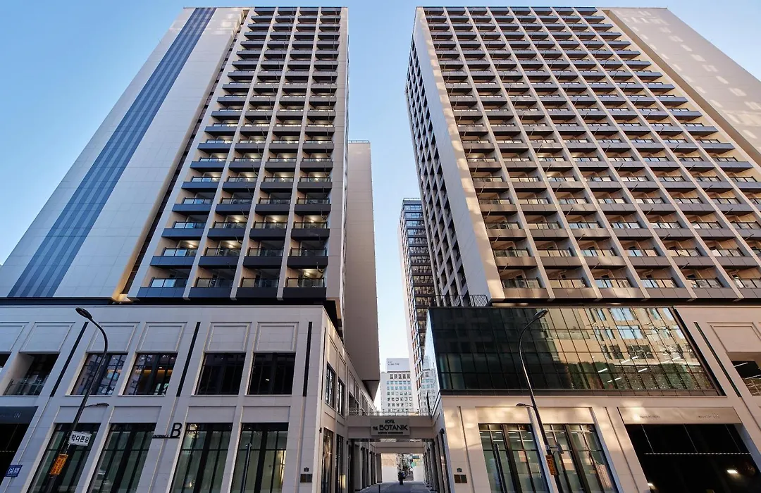 Hotel The Botanik Sewoon Myeongdong-1