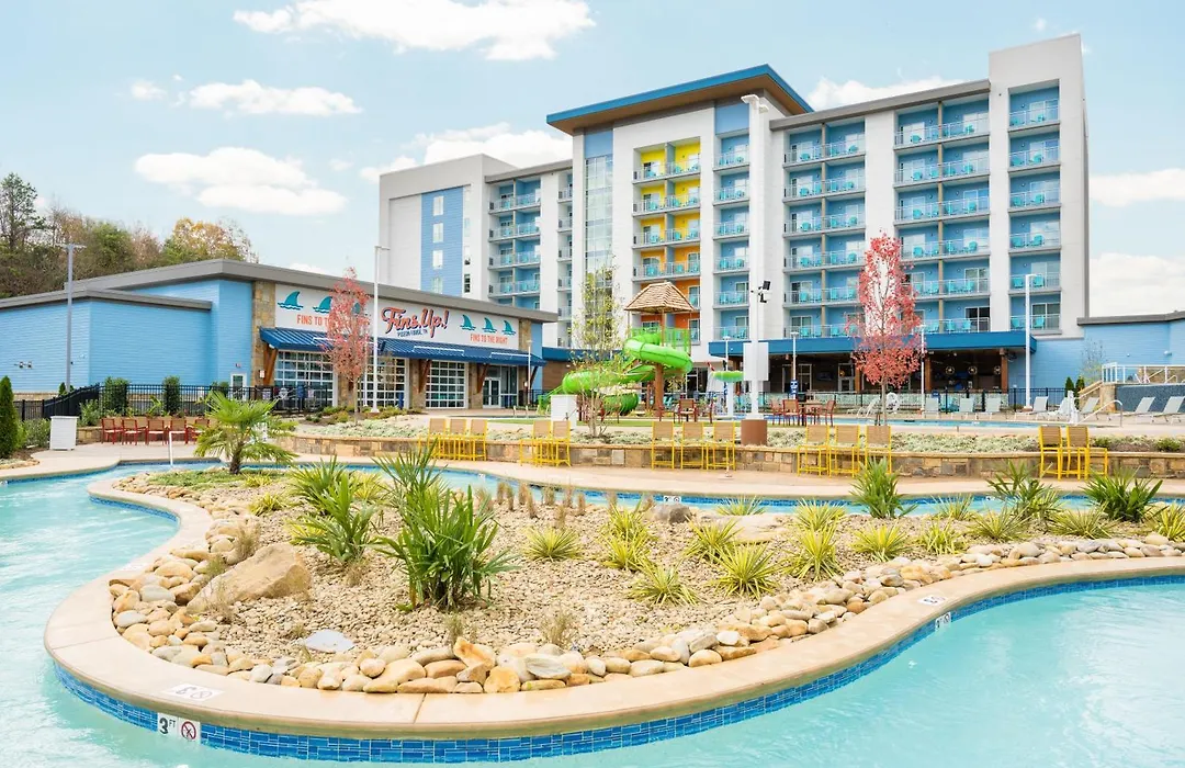 Compass By Margaritaville Hotel Pigeon Forge-1