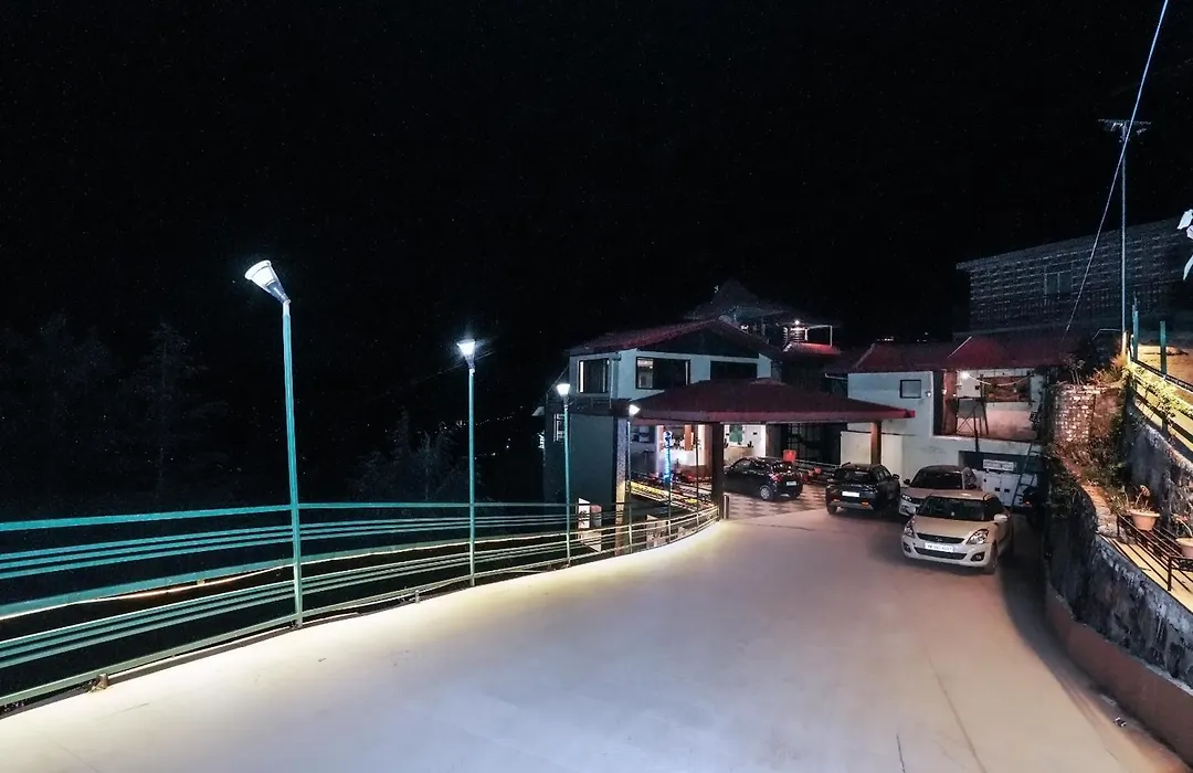 Nature Valley View Resort Mashobra !! Luxury Choice !! Gaming Zone !! Open Terrace !! Big Parking-1
