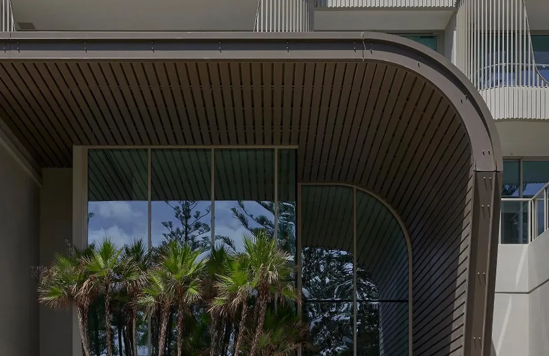 Kirra Point Holiday Apartments-1