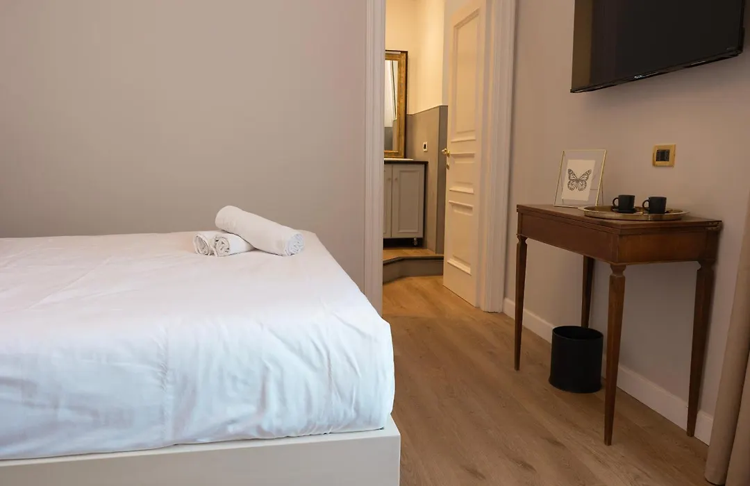 Tiburtina 86 Luxury Suites-1