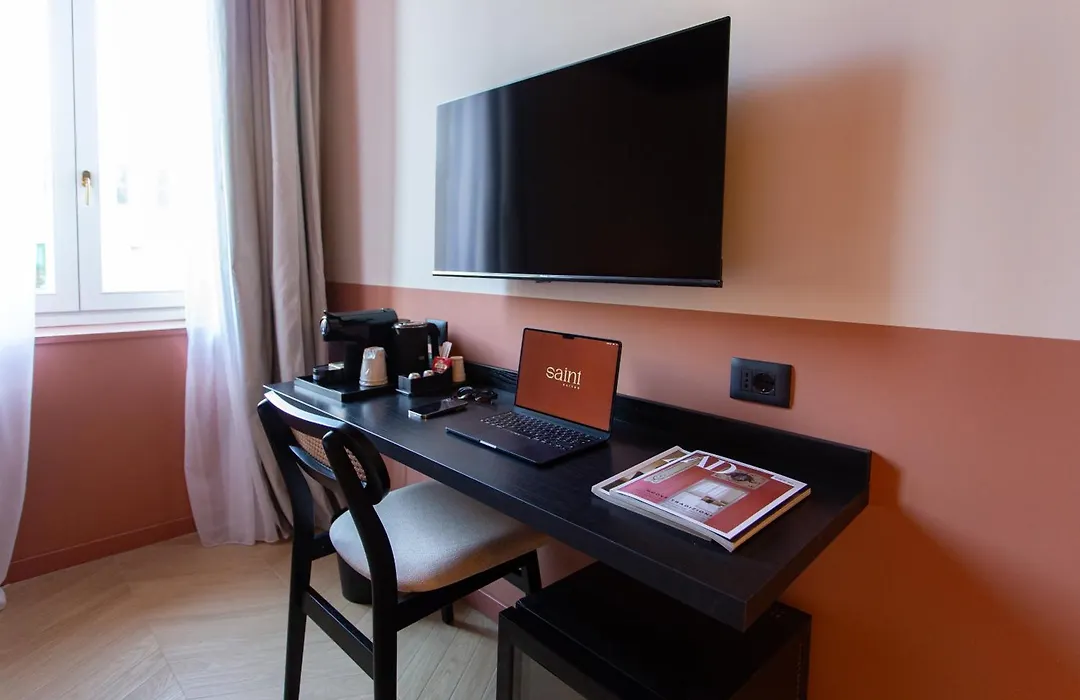 Saint Suites-1