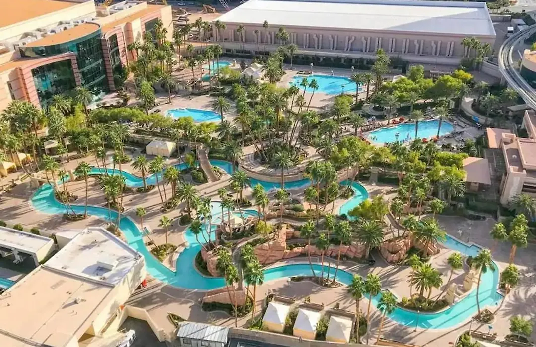 Lady Luck'S Vista - Private Balcony - Full Kitchen - Two Full Baths - Jetted Tub - Full Mgm Grand Resort Access W No Resort Fee At Mgm Signature-1