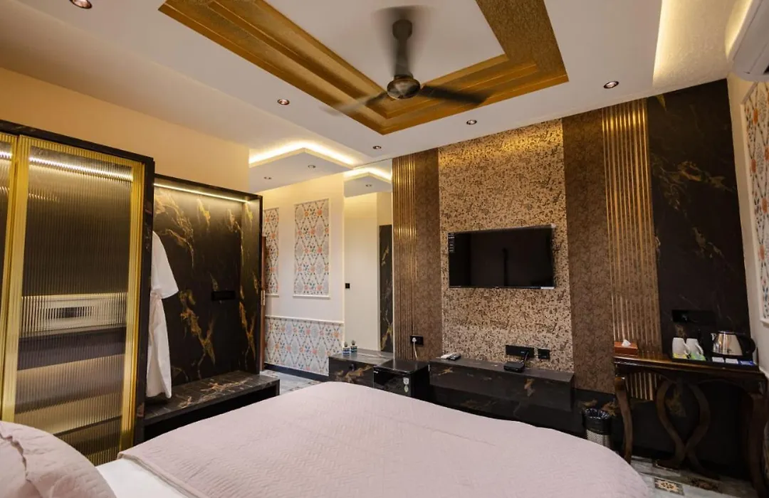 Dream Connect Boutique House-1