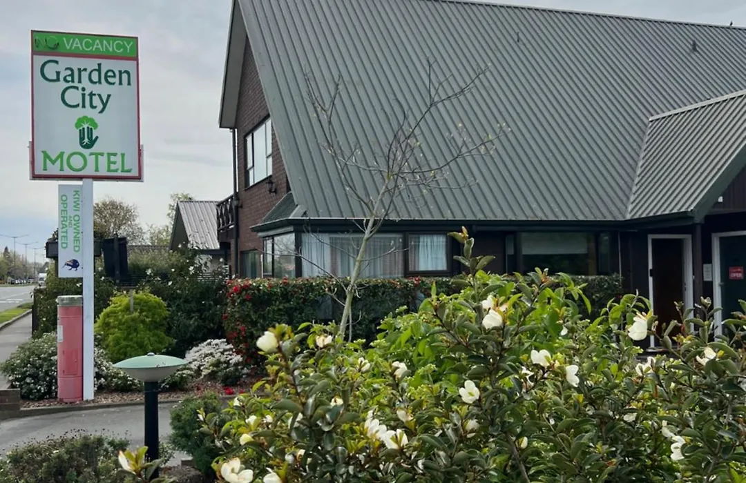 Garden City Motel-1