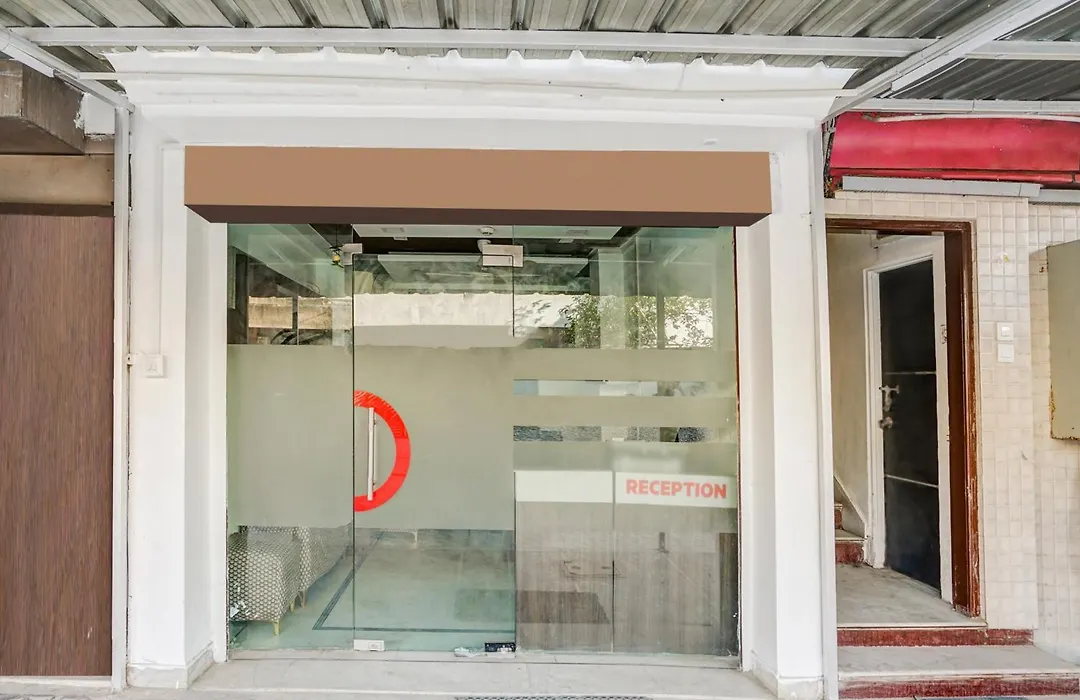 Oyo 1049 Hotel Shri Sai Residency-1