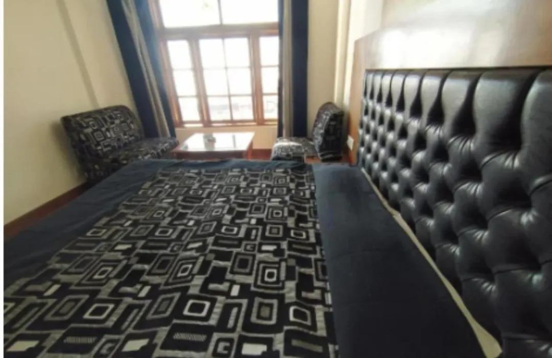 Hotel Horizon Near Picture Palace Bus Stand, Mussoorie-1