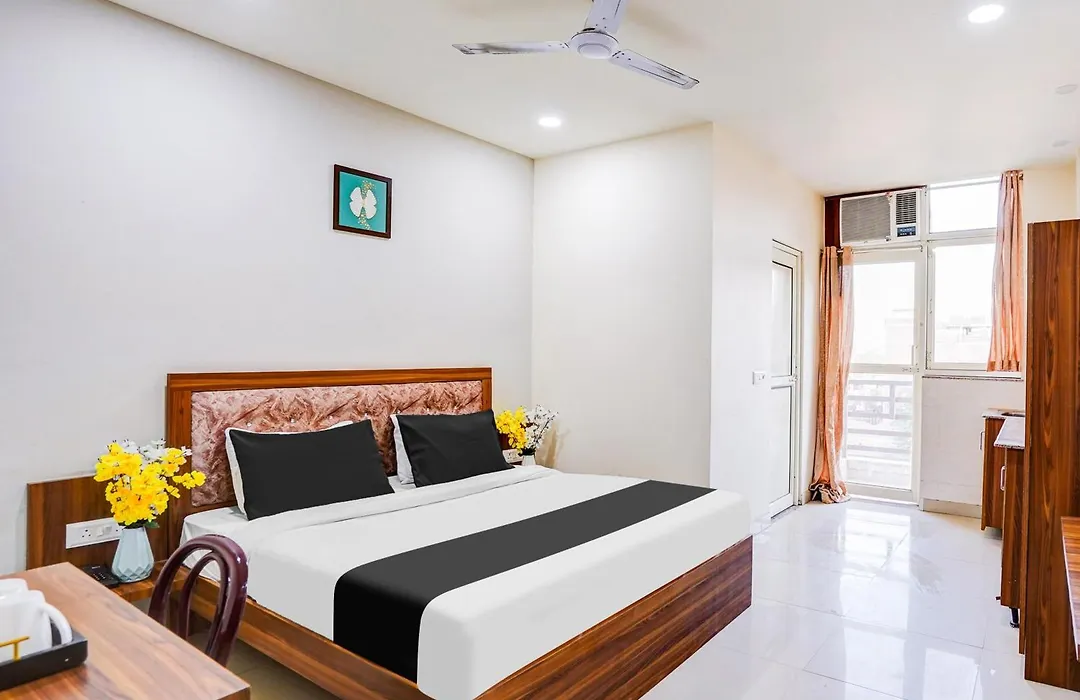 Super Collection O Sector 104 Noida-1
