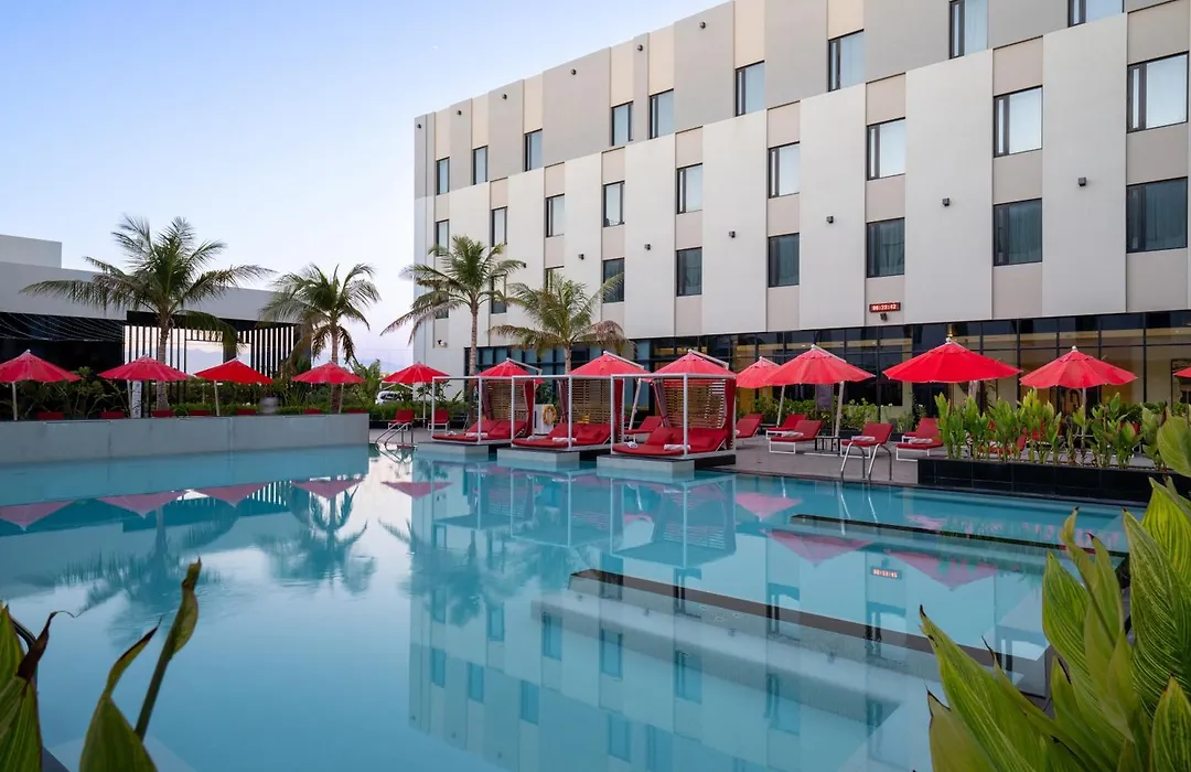 Maani Muscat Hotel & Suites-1