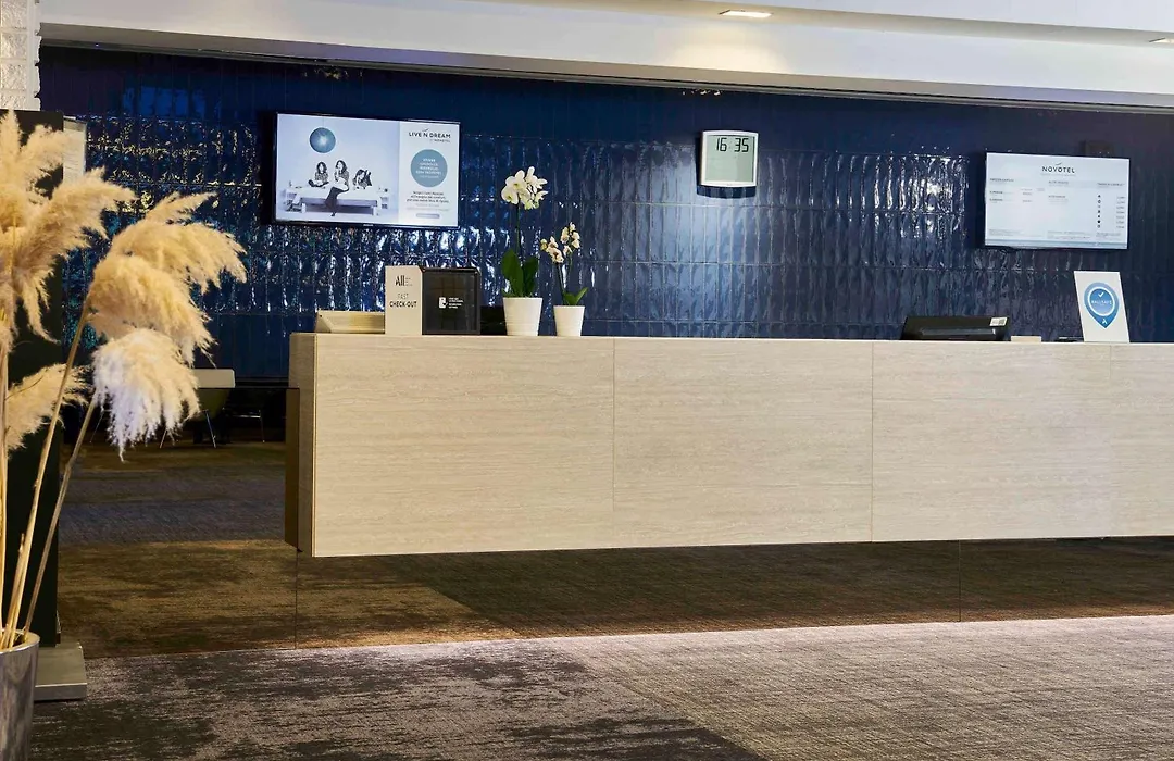 Novotel Milano Nord Ca' Granda-1