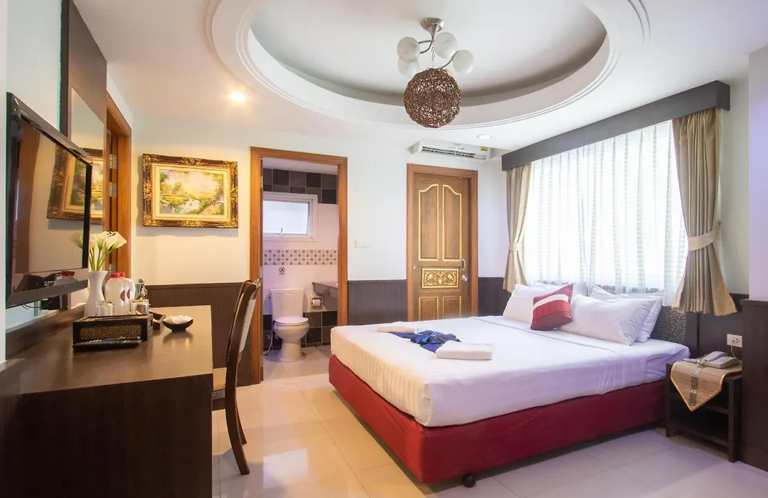 Gusto Pratunam Hotel-1